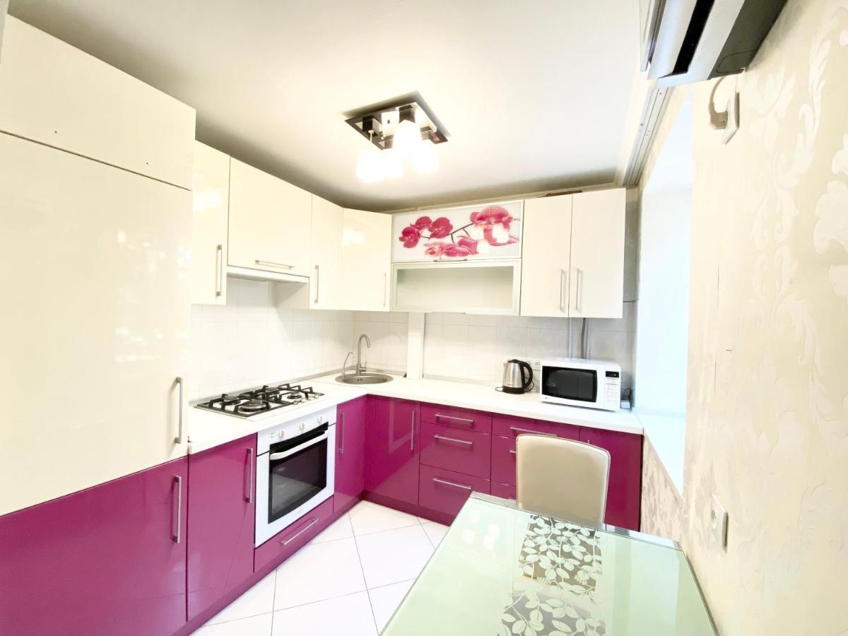 Beautiful 1-Bedroom Near Most City Center 第聂伯罗彼得罗夫斯克 外观 照片